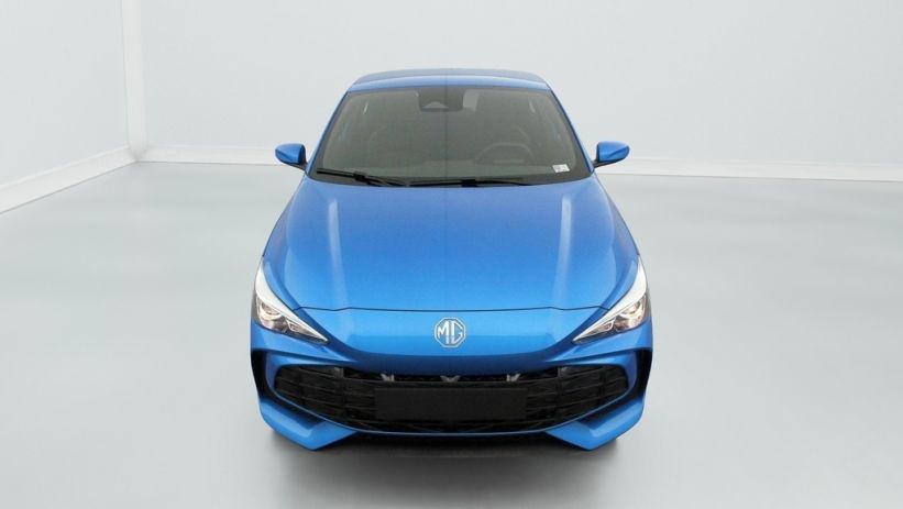 Aperçu du véhicule : 1.5 L Hybrid+ 195ch Standard