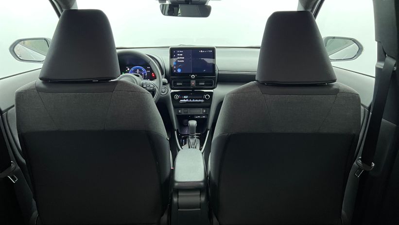 Aperçu du véhicule : Hybride 130ch 2WD Design Gris Minéral avec 2100€ d'équipements inclus