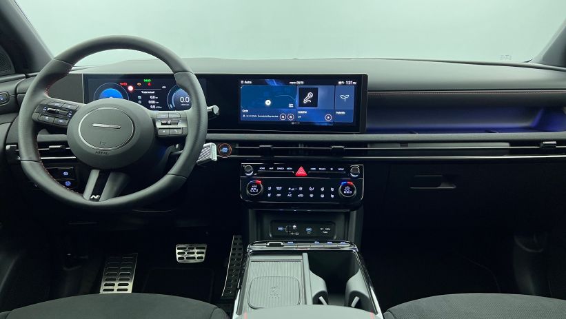 Aperçu du véhicule : Nouveau 1.6 T-GDI 215 Hybrid BVA6 N Line Executive Abyss Black avec 1680€ d'équipements inclus