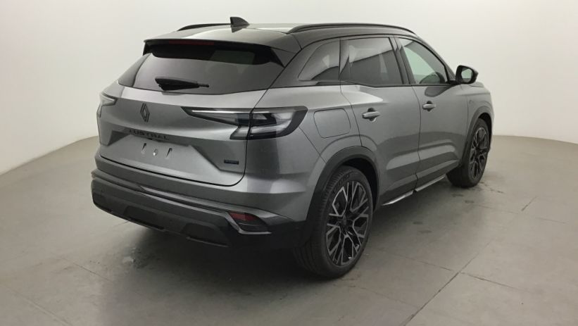 Aperçu du véhicule : AUSTRAL full hybrid E-Tech 200 ch Esprit Alpine