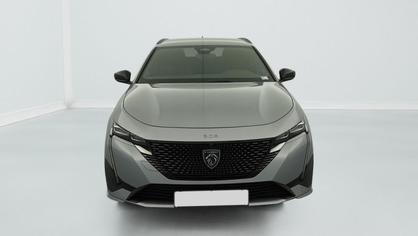 Aperçu du véhicule : PHEV 225 e-EAT8 GT