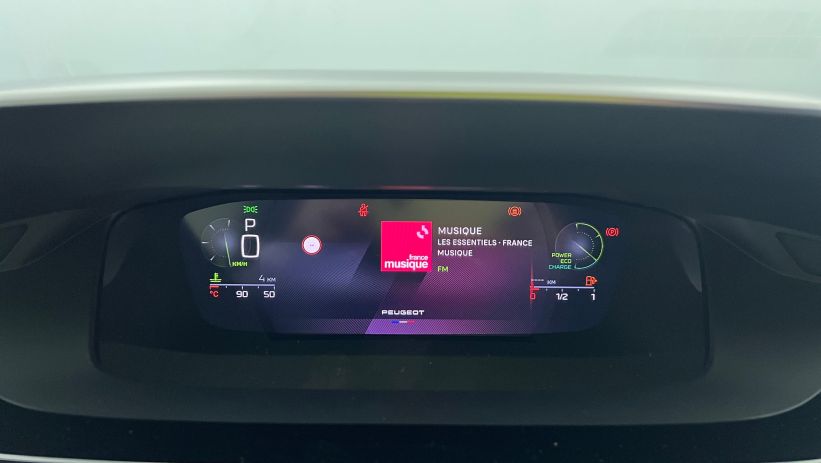 Aperçu du véhicule : Hybrid 145 e-DCS6 GT Blanc Okénite avec 3200€ d'équipements inclus