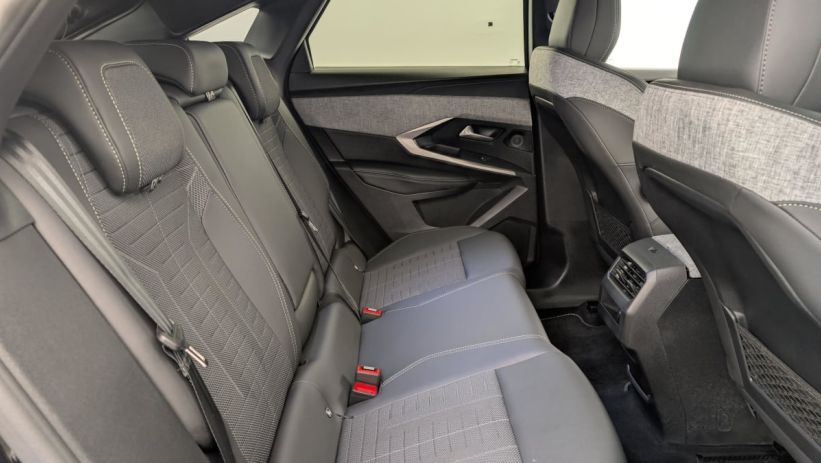 Aperçu du véhicule : Hybrid 145 e-DCS6 GT