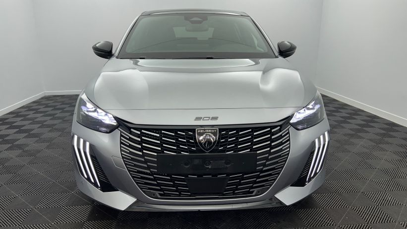 Aperçu du véhicule : Hybrid 145 e-DCS6 Allure Gris Artense avec 2320€ d'équipements inclus