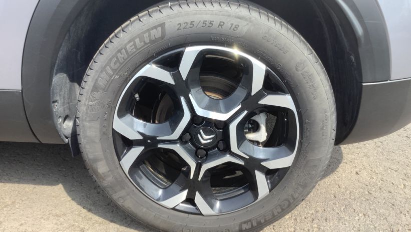 Aperçu du véhicule : C5 AIRCROSS Hybride 145 e-DCS6 Max