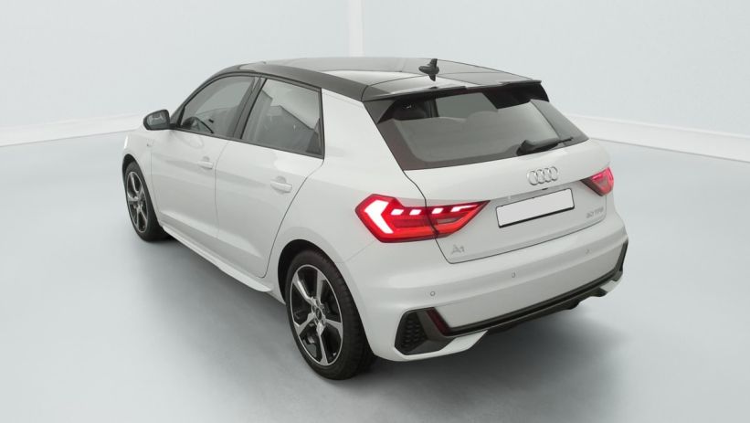 Aperçu du véhicule : 30 TFSI 116 ch S tronic 7 Design