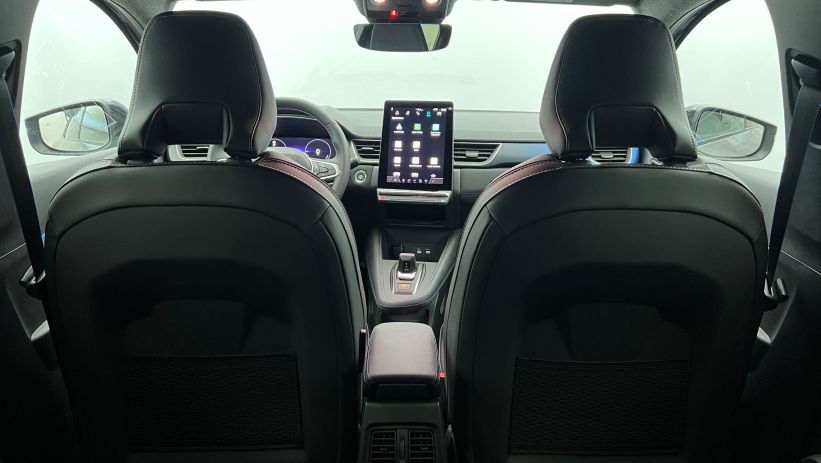 Aperçu du véhicule : E-Tech full hybrid 160 ch esprit Alpine Gris Cassiopée - Toit Noir Etoilé avec 2150€ d'équipements inclus