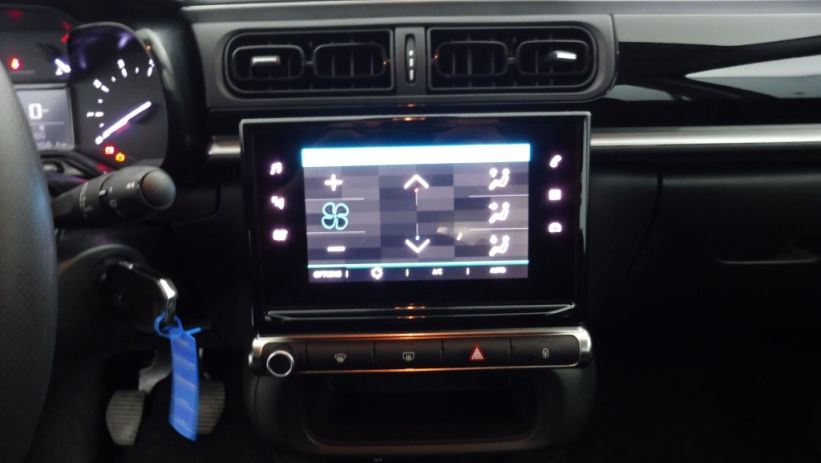 Aperçu du véhicule : 1.5 BLUEHDI 100CH S&S PLUS