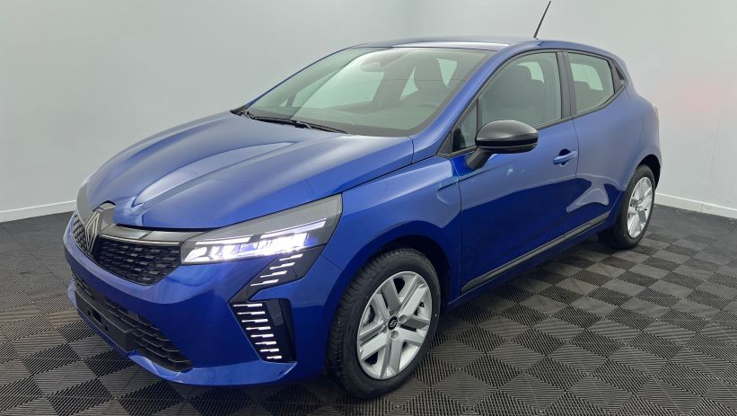 Aperçu du véhicule : Blue dCi 100 Evolution Bleu Iron avec 1250€ d'équipements inclus