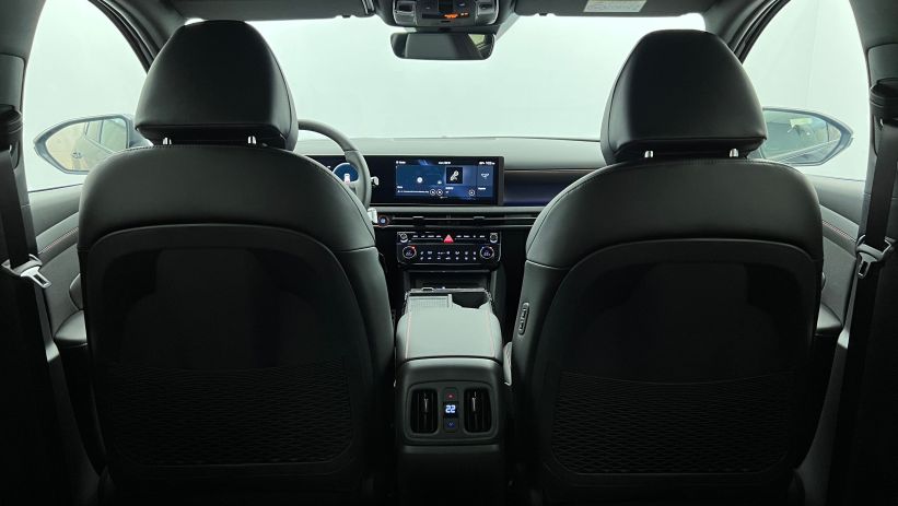 Aperçu du véhicule : Nouveau 1.6 T-GDI 215 Hybrid BVA6 N Line Executive Abyss Black avec 1680€ d'équipements inclus