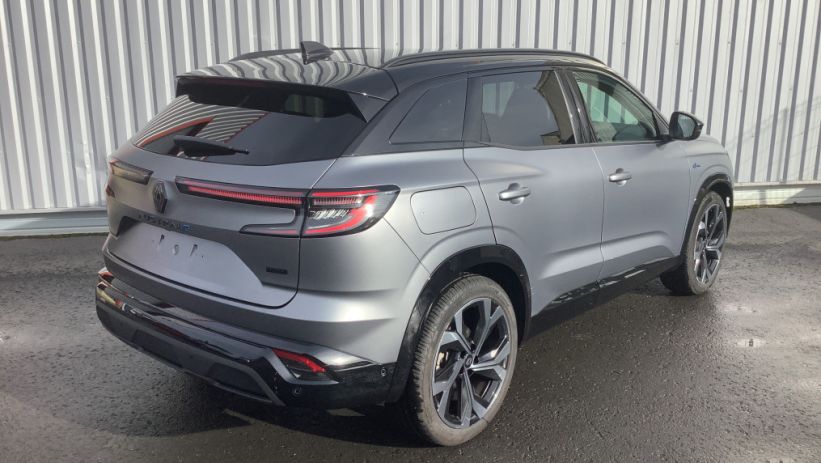 Aperçu du véhicule : AUSTRAL E-Tech full hybrid 200 GSR2 Techno esprit Alpine