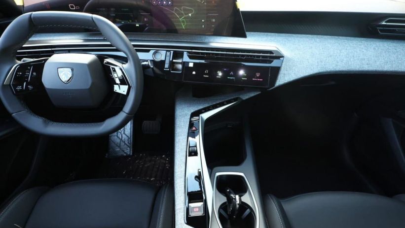 Aperçu du véhicule : HYBRID 145 ALLURE