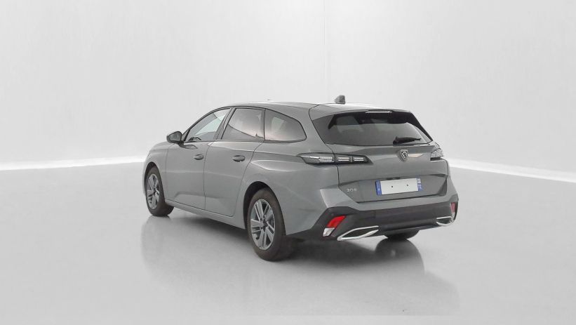 Aperçu du véhicule : 1.2 PureTech 130ch Allure