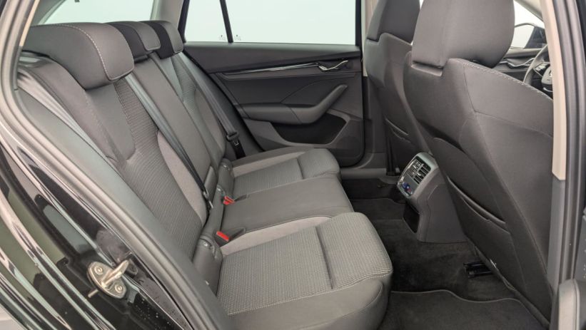 Aperçu du véhicule : 1.4 TSI PHEV iV 204 ch DSG6e Ambition