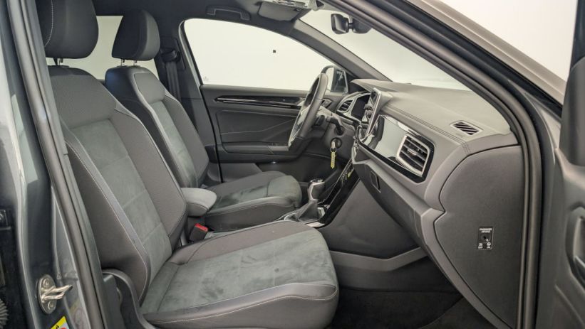 Aperçu du véhicule : 2.0 TDI 150 START STOP DSG7 R-LINE