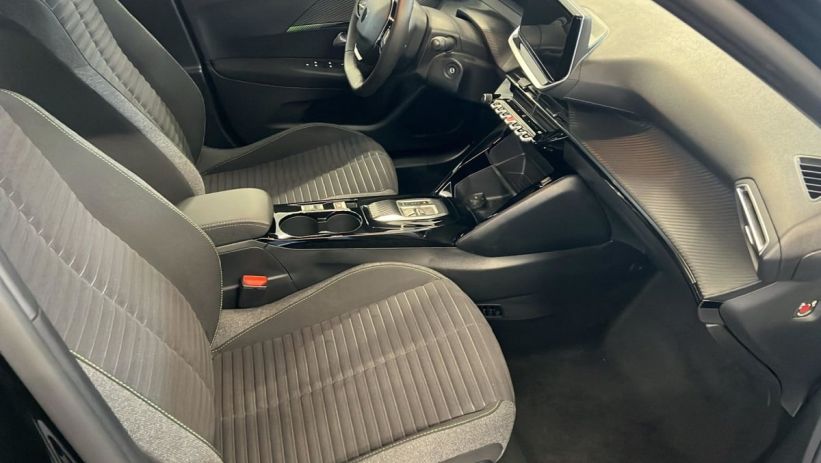 Aperçu du véhicule : 50 kWh 136 ch Active