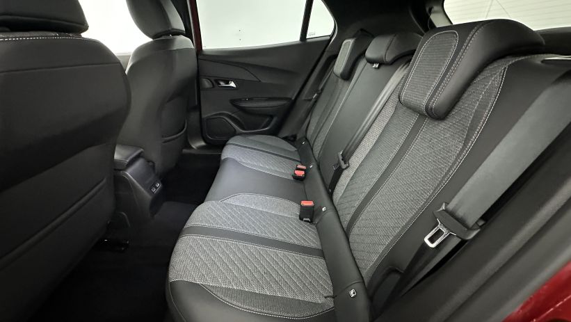 Aperçu du véhicule : II 1.2 Hybrid 145ch Allure e-DCS6