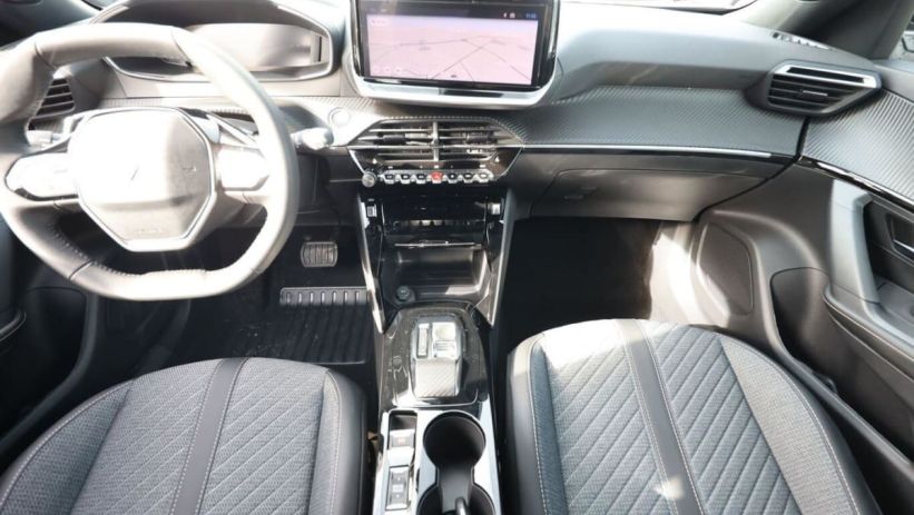 Aperçu du véhicule : Hybrid 145 e-DCS6 Allure