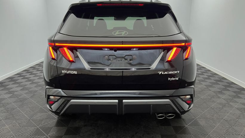 Aperçu du véhicule : 1.6 T-GDI 239 Hybrid BVA6 N Line Executive Abyss Black avec 1450€ d'équipements inclus