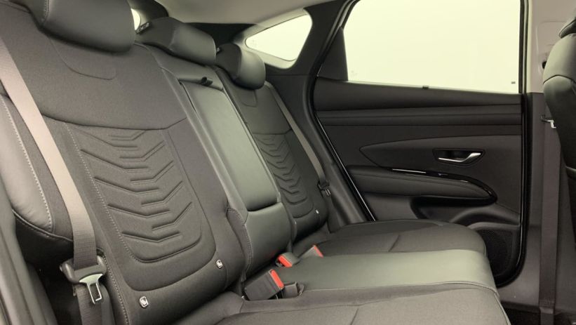 Aperçu du véhicule : 1.6 T-GDI 239 Hybrid BVA6 Creative