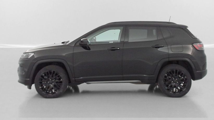 Aperçu du véhicule : II 1.3 Turbo T4 240ch PHEV 4xe S AT6 eAWD