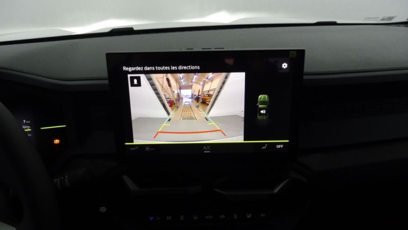 Aperçu du véhicule : 1.6 HYBRID 140CH JOURNEY