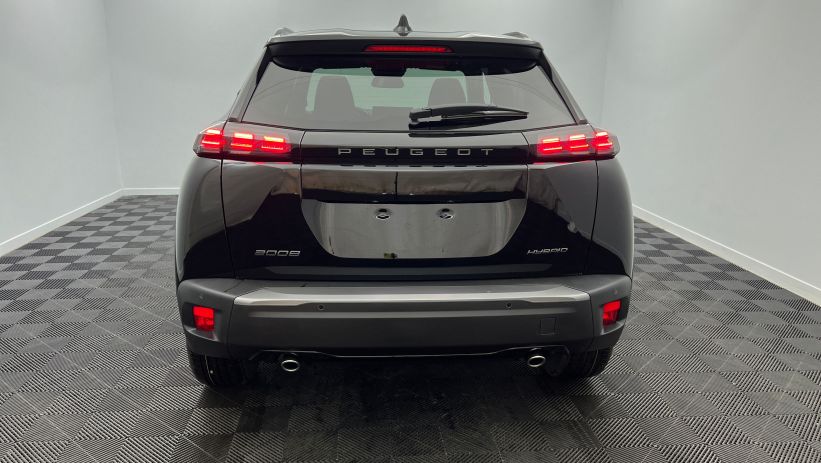 Aperçu du véhicule : Hybrid 145 e-DCS6 Allure Noir Perla Nera avec 1150€ d'équipements inclus
