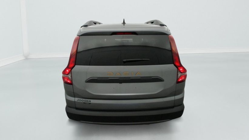 Aperçu du véhicule : Hybrid 140 7 places GSR2 Extreme +