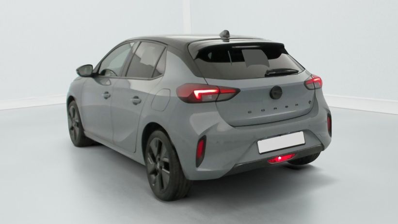 Aperçu du véhicule : 156 ch Autonomie 427 km GS