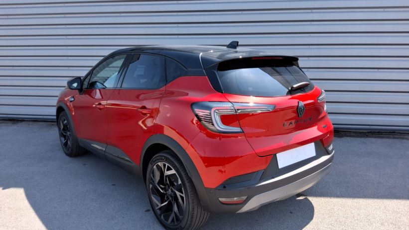 Aperçu du véhicule : CAPTUR E-Tech full hybrid 160 ch esprit Alpine