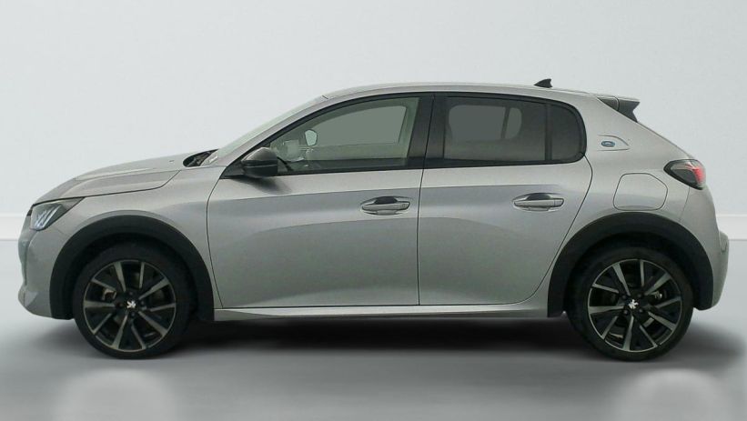 Aperçu du véhicule : 50 KWH 136CH GT