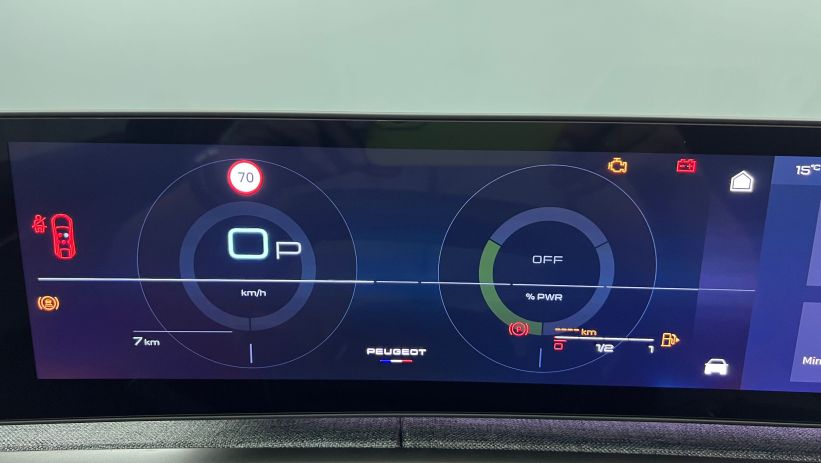 Aperçu du véhicule : Hybrid 145 e-DCS6 GT Bleu Obsession avec 5050€ d'équipements inclus