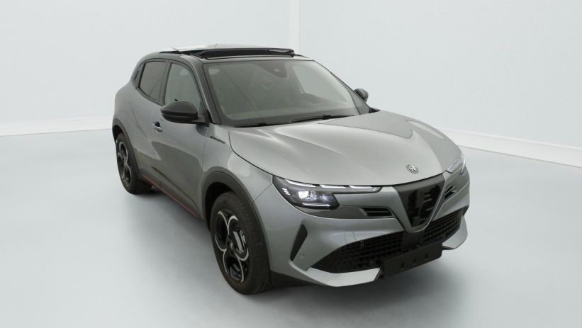 Aperçu du véhicule : 1.2 Ibrida 145 ch eDCT6 Speciale