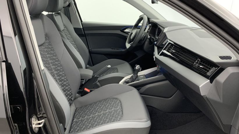 Aperçu du véhicule : 30 TFSI 116 ch S tronic 7 Design