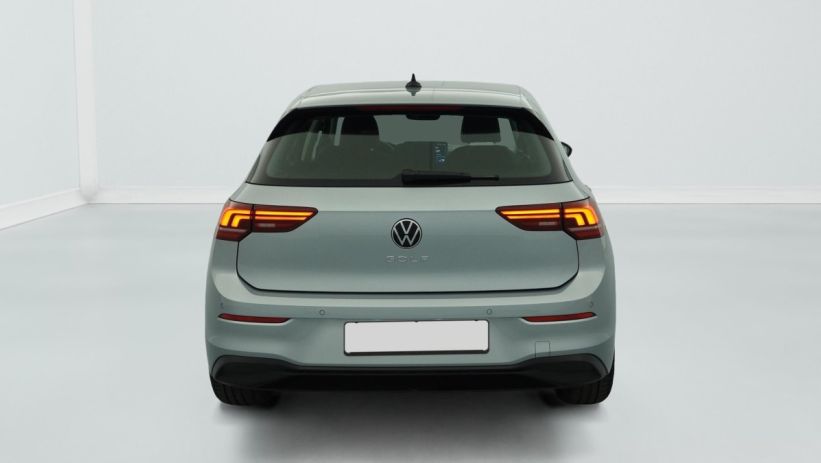 Aperçu du véhicule : 2.0 TDI 116 BVM6 LIFE PLUS