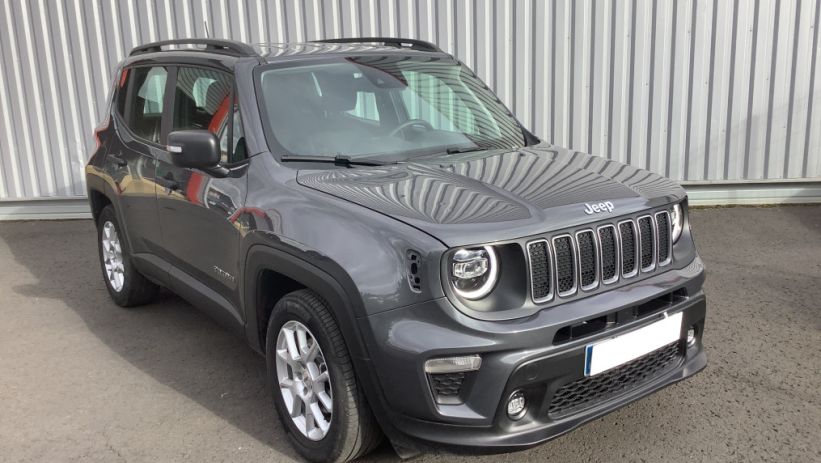 Aperçu du véhicule : RENEGADE 1.5 Turbo T4 130 ch BVR7 e-Hybrid Altitude