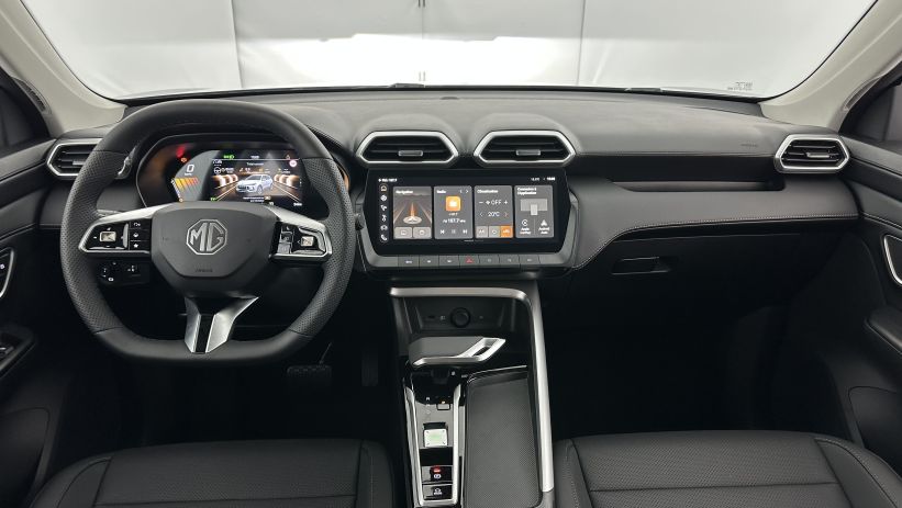 Aperçu du véhicule : 1.5 L Hybrid+ 197ch Luxury