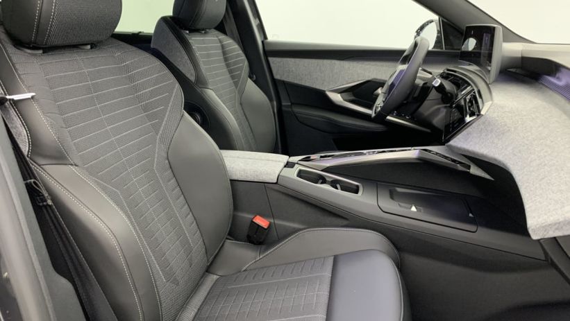 Aperçu du véhicule : Hybrid 145 e-DCS6 GT