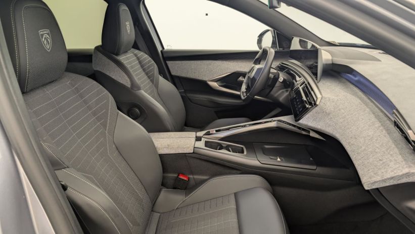 Aperçu du véhicule : Hybrid 145 e-DCS6 GT
