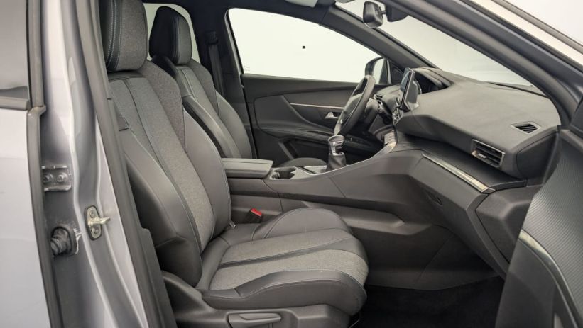 Aperçu du véhicule : PureTech 130ch S S BVM6 Allure Pack