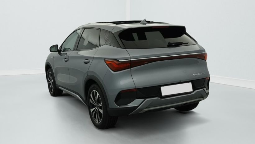 Aperçu du véhicule : 60 5 kWh 204 ch Design