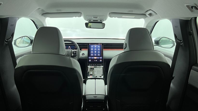 Aperçu du véhicule : Nouveau Hybrid 145 e-DCS6 Max Blanc Okénite avec 2600€ d'équipements inclus