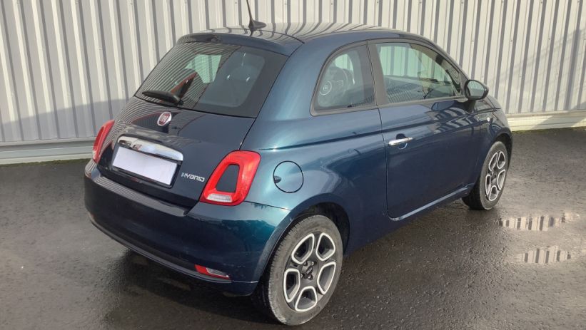 Aperçu du véhicule : 500 MY22 1.0 70 ch Hybride BSG S/S Cult