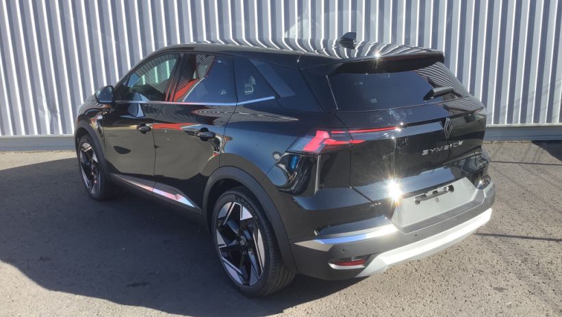 Aperçu du véhicule : SYMBIOZ E-Tech full hybrid 145 Iconic