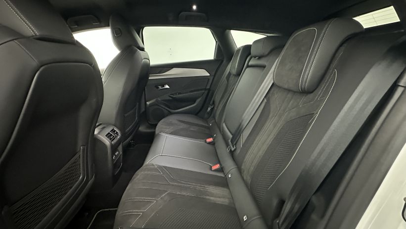 Aperçu du véhicule : III 1.5 BlueHDi 130ch GT EAT8