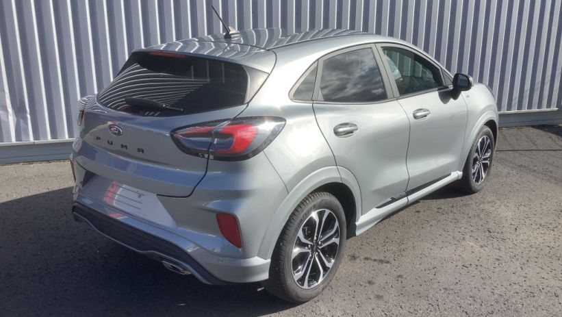Aperçu du véhicule : PUMA 1.0 EcoBoost 125 ch mHEV S&S Powershift ST-Line