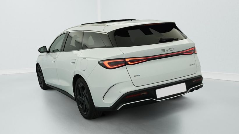 Aperçu du véhicule : 1.5l DM-i 156 kW PHEV Comfort
