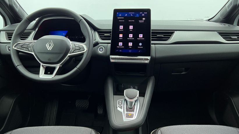 Aperçu du véhicule : E-Tech full hybrid 145 Techno Blanc Nacré avec 1700€ d'équipements inclus