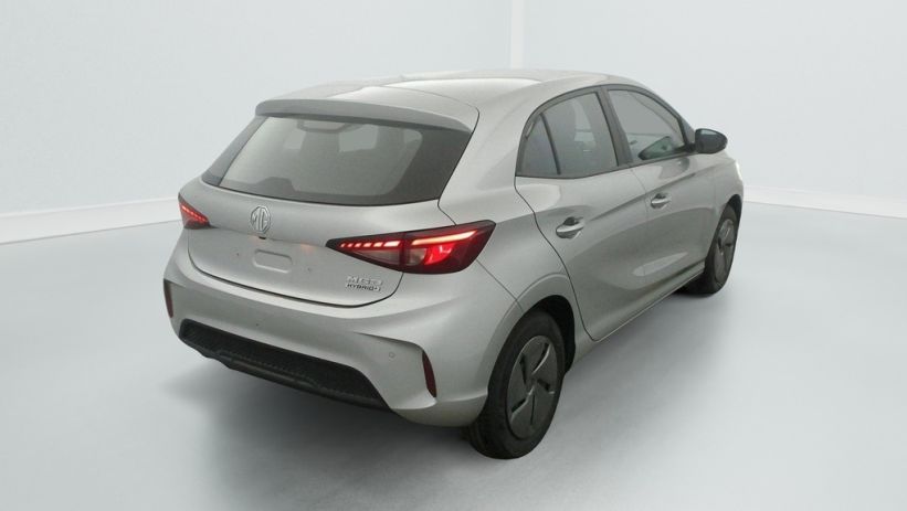 Aperçu du véhicule : 1.5 L Hybrid+ 195ch Standard