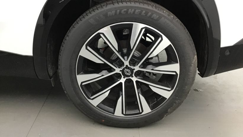 Aperçu du véhicule : AUSTRAL E-Tech hybrid 200 Techno